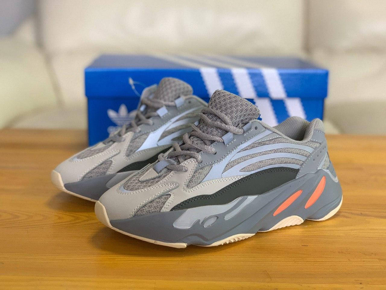 Женские кроссовки натуральная кожа Adidas Yeezy Boost 700 V2 Адидас Изи Буст, Синий
Женские кроссовки натуральная кожа Adidas Yeezy Boost 700 V2 Адидас Изи Буст, Синий