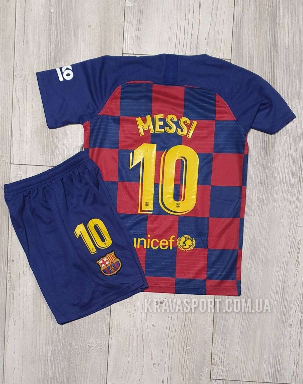 Детская футбольная форма Барселона (FC Barcelona).Messi.Лионель Месси Сезона 2019-2020Основная.
Детская футбольная форма Барселона (FC Barcelona).Messi.Лионель Месси Сезона 2019-2020Основная.