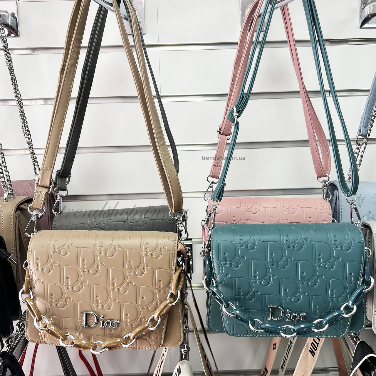 Женская сумка, сумочка, брендовая, Dior Диор, через плечо, женский клатч, качество ЛЮКС, Разные цвета
Женская сумка, сумочка, брендовая, Dior Диор, через плечо, женский клатч, качество ЛЮКС, Разные цвета