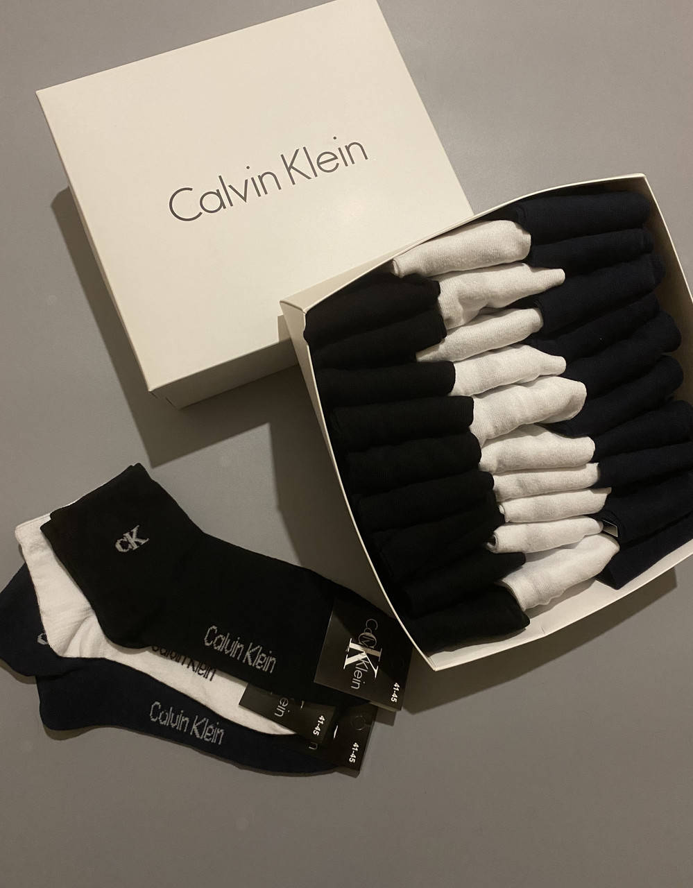 Мужские носки Calvin Klein 30 пар в подарочной коробке. носки мужские носки средние носки турция носки хлопок
Мужские носки Calvin Klein 30 пар в подарочной коробке. носки мужские носки средние носки турция носки хлопок