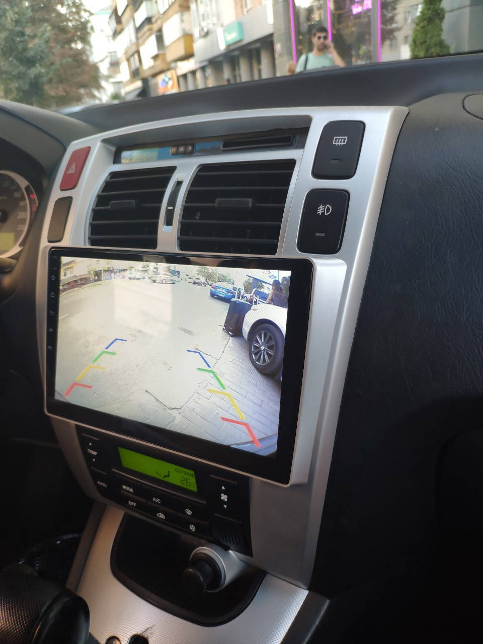 Штатная магнитола Hyundai Tucson 2006-2013г. на базе Android 8.1 Экран 10 дюймов (М-ХТ-10)
Штатная магнитола Hyundai Tucson 2006-2013г. на базе Android 8.1 Экран 10 дюймов (М-ХТ-10)