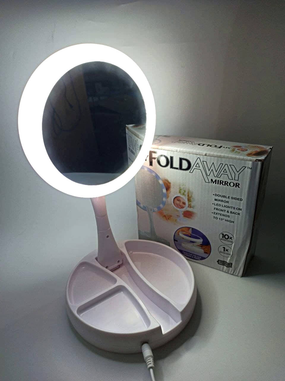 Зеркало косметическое настольное с LED подсветкой двустороннее с 10Х увеличением для макияжа, круглое,складное, Белый
Зеркало косметическое настольное с LED подсветкой двустороннее с 10Х увеличением для макияжа, круглое,складное, Белый