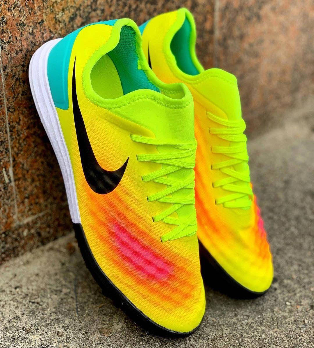 Футбольные Сороконожки Nike Magista X Finale /Сороконожки для игры в футбол Найк Магиста Х Финал, Разные цвета
Футбольные Сороконожки Nike Magista X Finale /Сороконожки для игры в футбол Найк Магиста Х Финал, Разные цвета