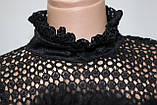 Ажурна жіноча кофта декорована пухом, чорна, фото 5