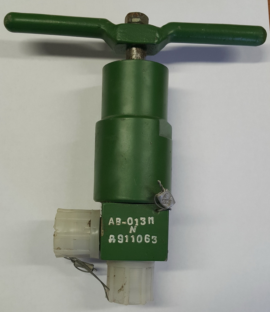 

АВ-011М Ду5