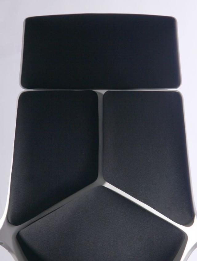 Кресло Urban HB белый, тк. черный (Фото 6)