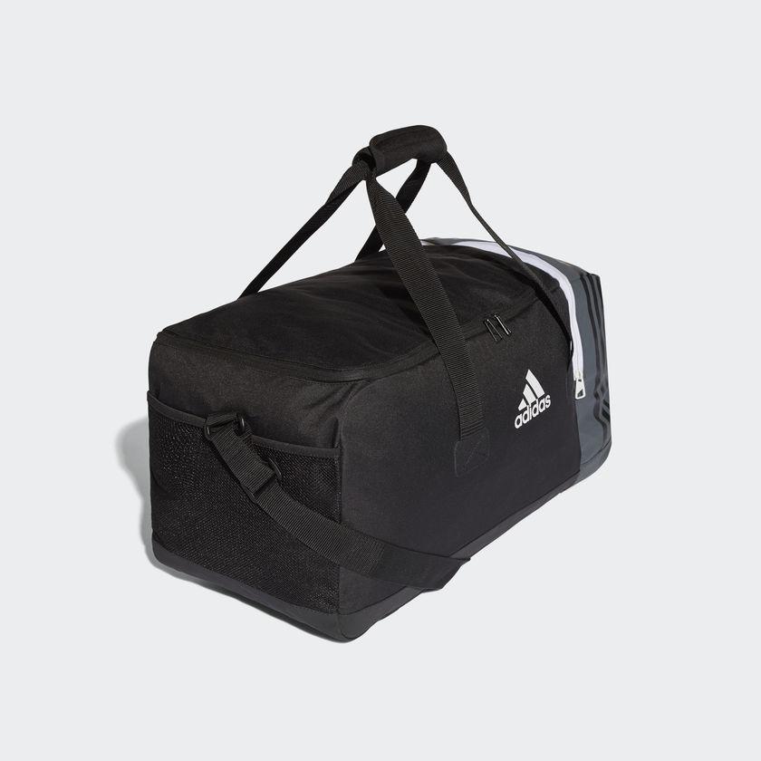 Спортивна сумка Adidas Tiro Teambag M S98392 (original) 47 л, середнього  розміру, чоловіча жіноча SportLavka– купити за доступною ціною в інтернет  магазині - BEZET