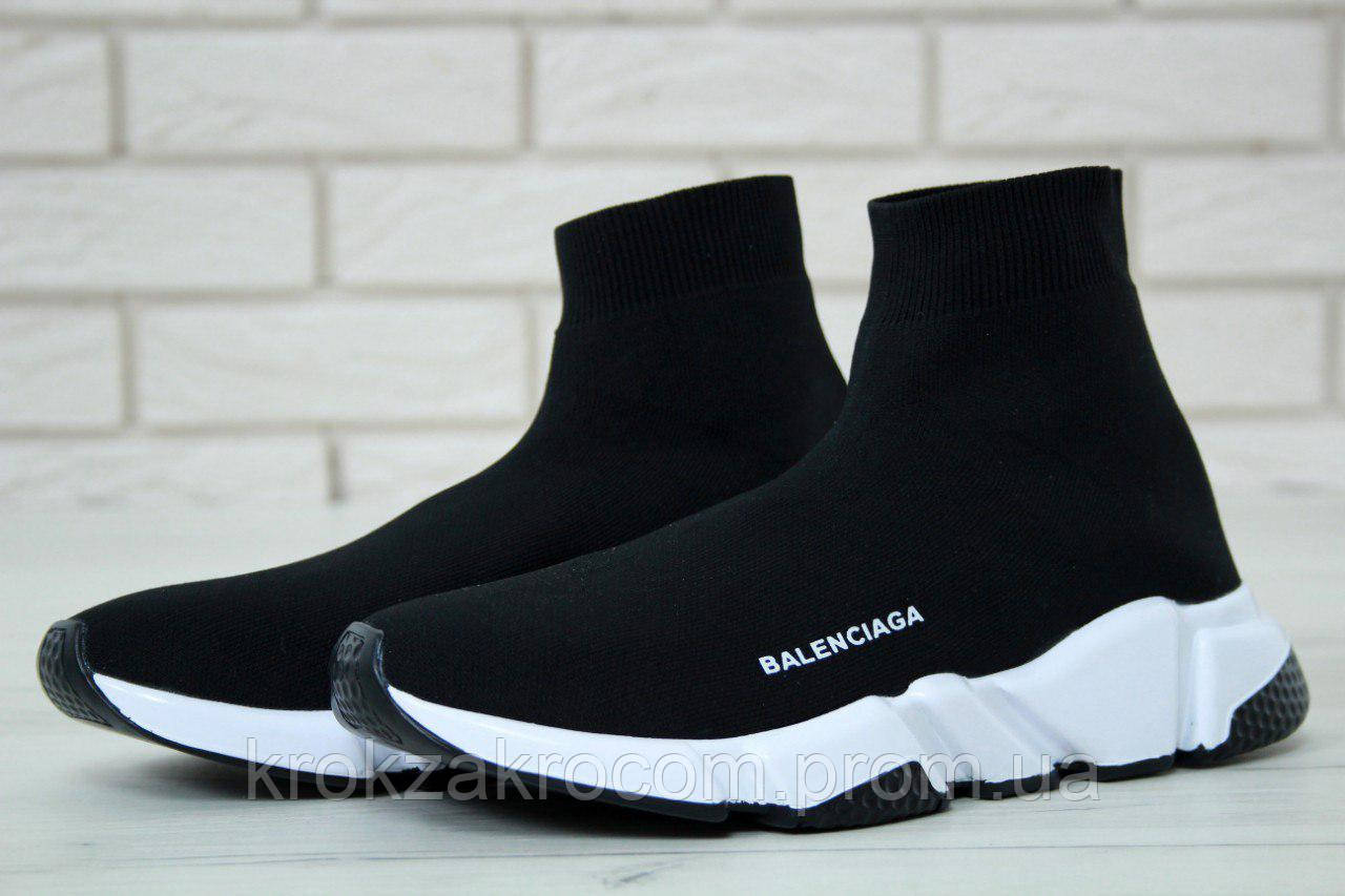 balenciaga speed trainer triple black on feet