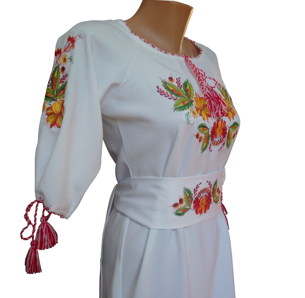 Вишите жіноче плаття в українському стилі з рукавом 3/4 «Петриківський  розпис» купити недорого в інтернет-магазині ❰❰НОКО❱❱