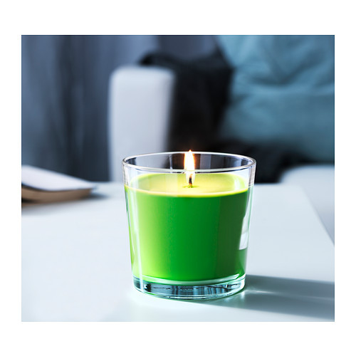 СИНЛИГ Ароматическая свеча в стакане, зеленое яблоко, зеленый, 7.5 см 