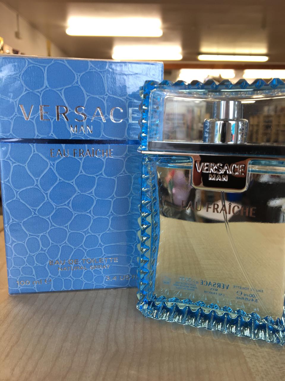 

Туалетна вода для чоловіків Versace Man Eau Fraiche 100 ml реплика