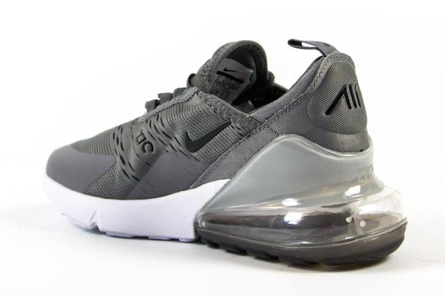 Nike Air Max 270