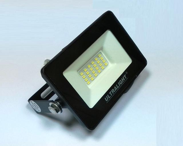 Світлодіодний прожектор Ultralight SPG 10
