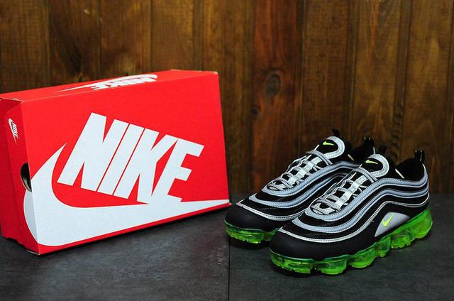 Nike Air Vapormax 97