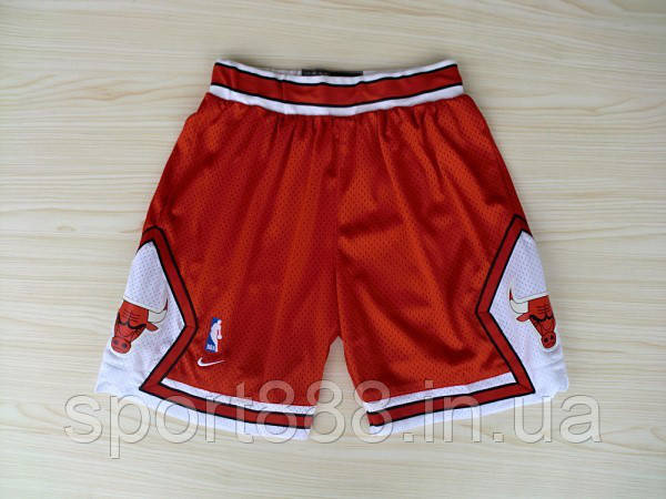 

Nike красные баскетбольные шорты команда Chicago Bulls (Чикаго Буллз) сезон 2017-18 NBA Nike Swingman