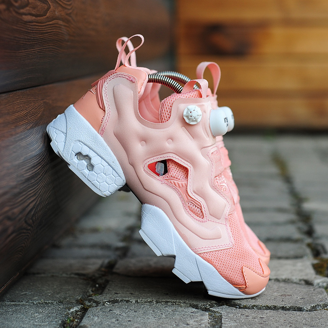 reebok pump rose