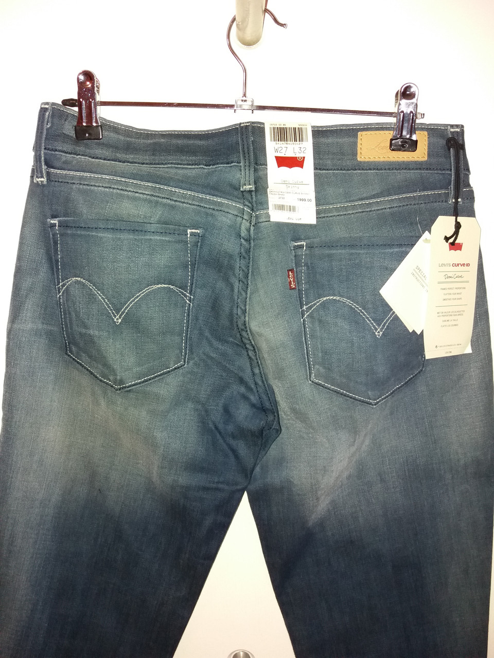 

Джинсы женские Levi's