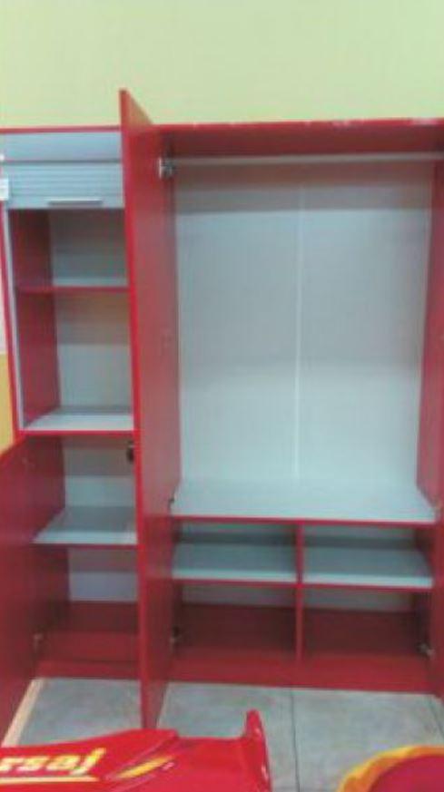 Шкаф 3-дверный Форсаж красный (наполнение)