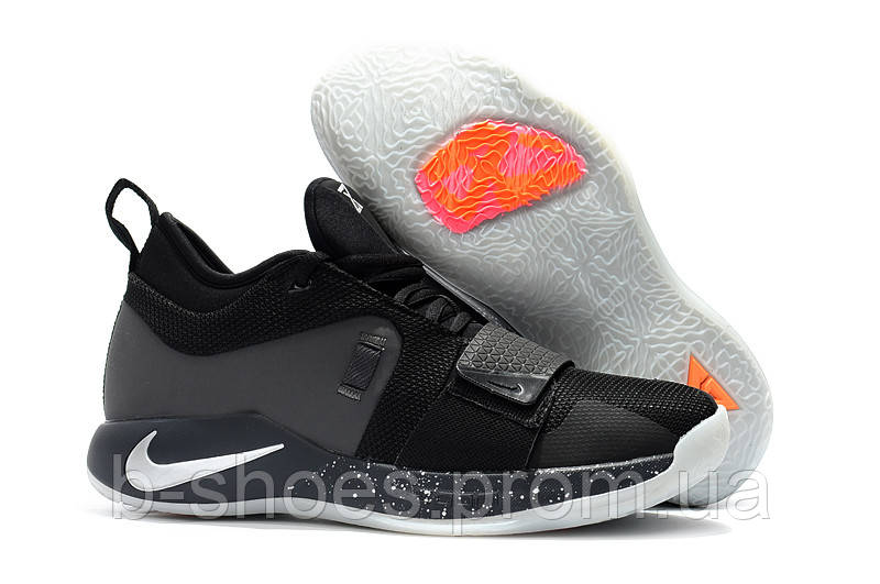 pg 2.5 black white