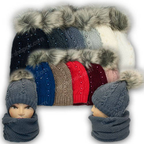 Комплект - шапка і шарф (хомут) для дівчинки