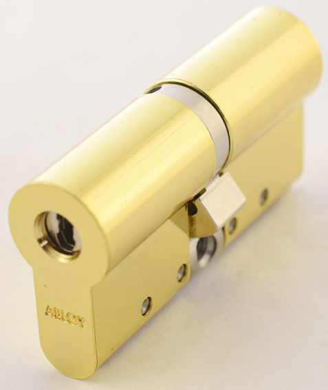 

Abloy Protec2 (Финляндия) 98 мм 52H/46 HARD, ключ/ключ, матовая латунь