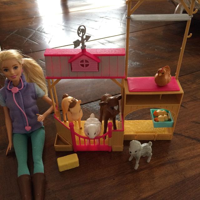 barbie farm vet doll playset