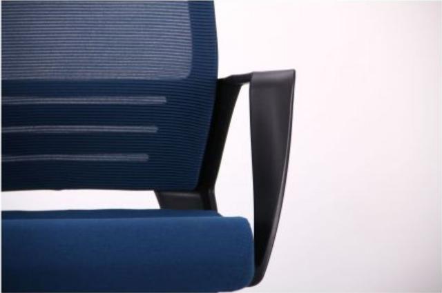 Кресло Twist black синий (фото 10)