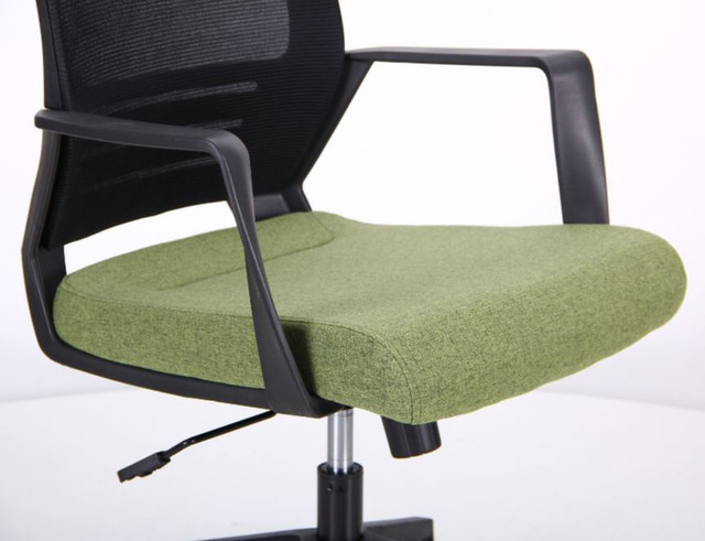 Кресло Twist black черный/зеленый (фото 5)