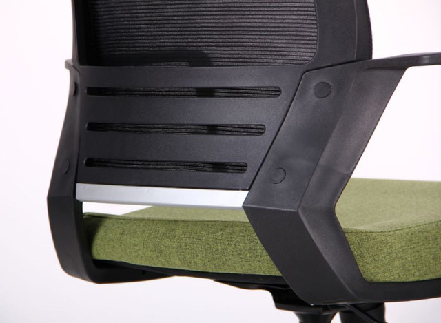 Кресло Twist black черный/зеленый (фото 8)