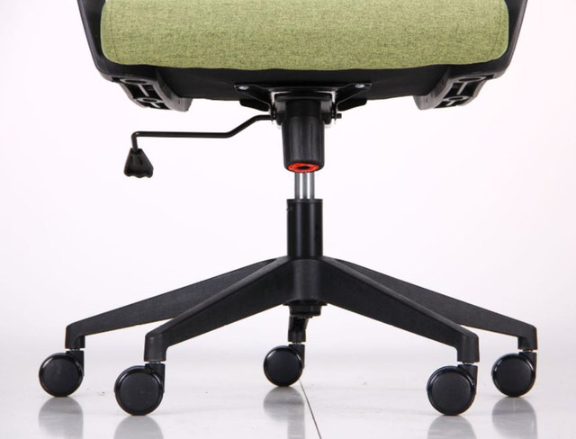 Кресло Twist black черный/зеленый (фото 9)