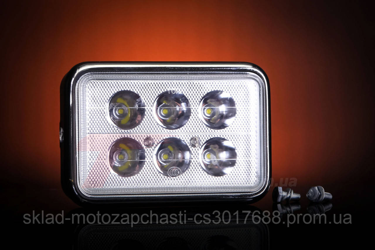 

Фара квадратная LED ( светодиоды ) 18W испепеляющий свет !!!