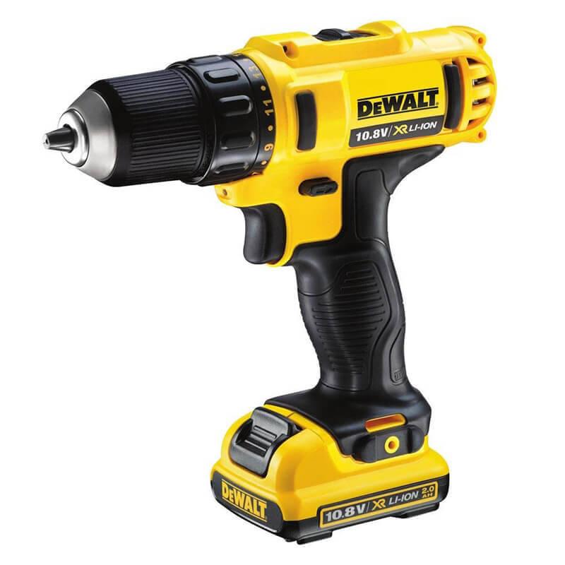 

Дрель-шуруповерт безударная DeWALT DCD710D2