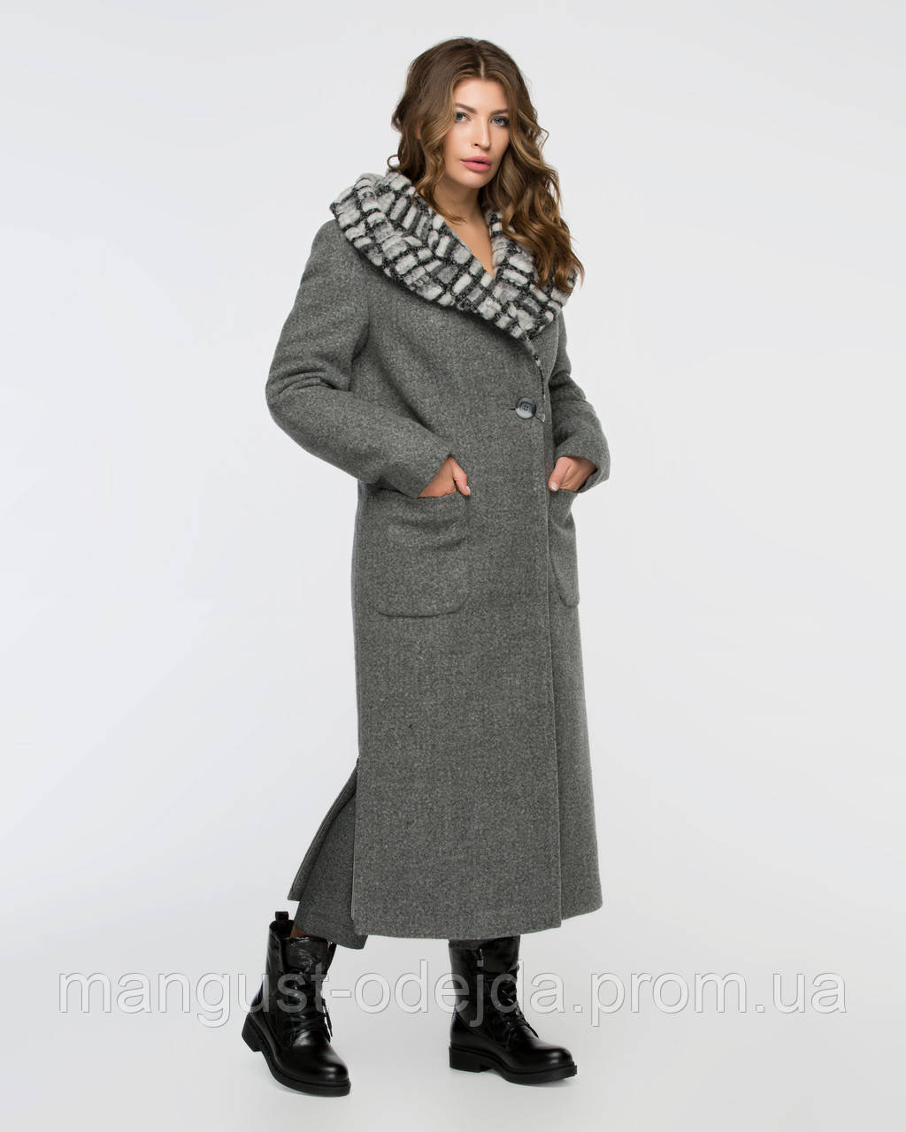 

Женское зимнее пальто с капюшоном рр 42-46