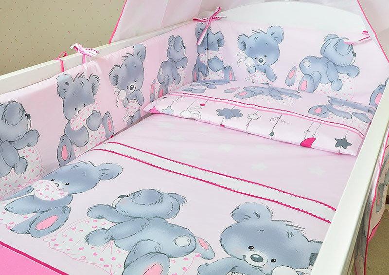 Комплект постільної білизни в дитячу ліжечко Ведмедик з подушкою рожевий з 3х елементів(МАЛЕНЬКИЙ ПІДОДІЯЛЬНИК)