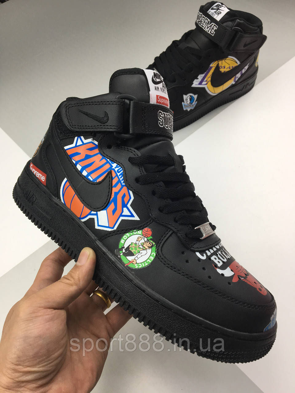 nike air force 1 mid supreme