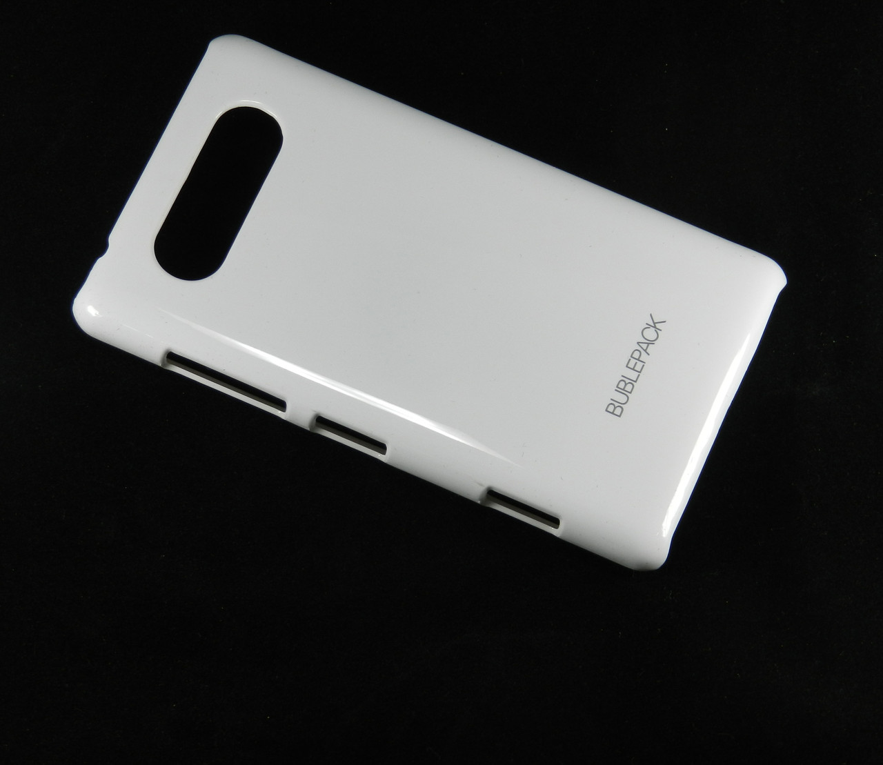 пластиковый чехол на Nokia Lumia 820 белый