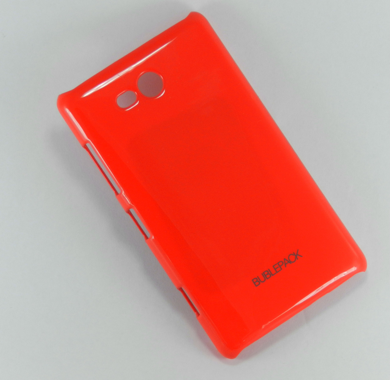 пластиковый чехол на Nokia Lumia 820 малиновый