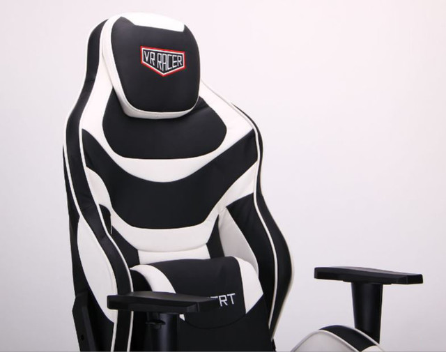 Кресло VR Racer Expert Virtuoso черный/белый (фото 6)