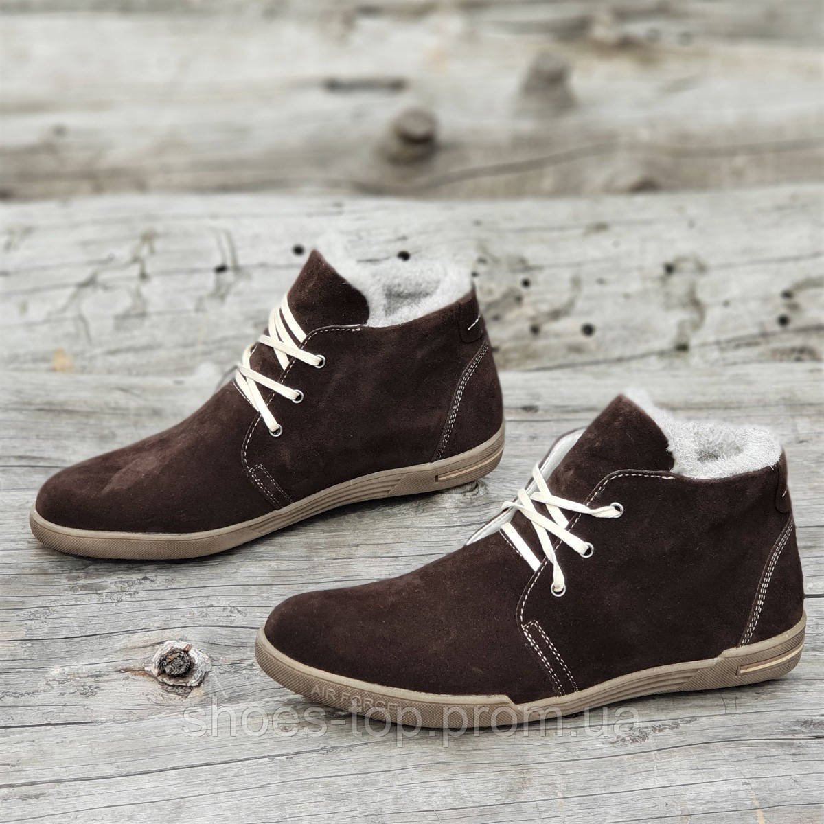 

Зимние мужские классические полуботинки ботинки замшевые на шнурках и молнии коричневые стильные (Код: Ш1267a), Коричиневый