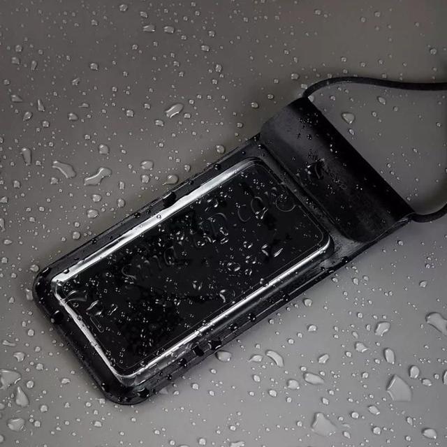 Защитный водонепроницаемый чехол Xiaomi Guildford Mobile Waterproof Bag для смартфонов