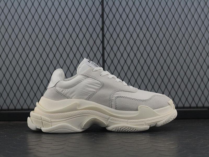 

Женские кроссовки Balenciaga Triple S 2.0 "Suede White" 37