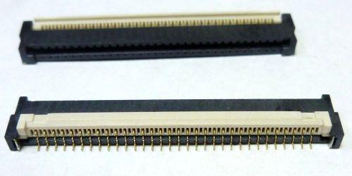 Роз'єм для клавіатури ноутбука НР envy - 32 pin крок 1мм - Quanta U82 ,U83