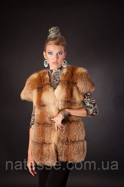 

Меховая жилетка жилет из лисы на крючках, расшита кожей Fox (leather inset) fur vest fur waist coat