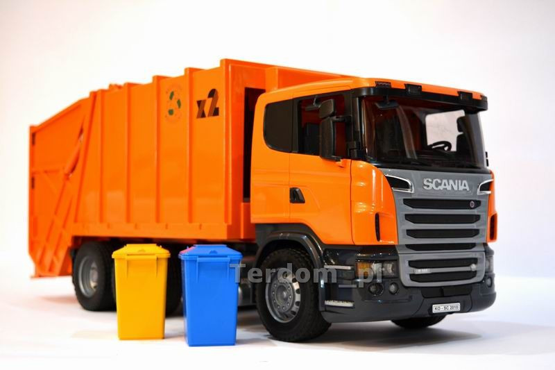 

BRUDER 03560 МУСОРОВОЗ SCANIA БОЛЬШОЙ + 2 КОРЗИНЫ