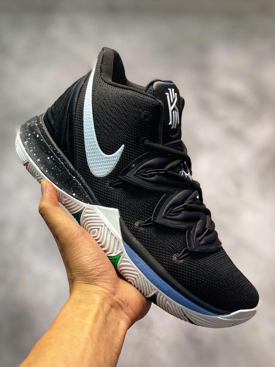 Nike Boys 'Big Kids' Kyrie 5 Basketball Shoes Atmosphere