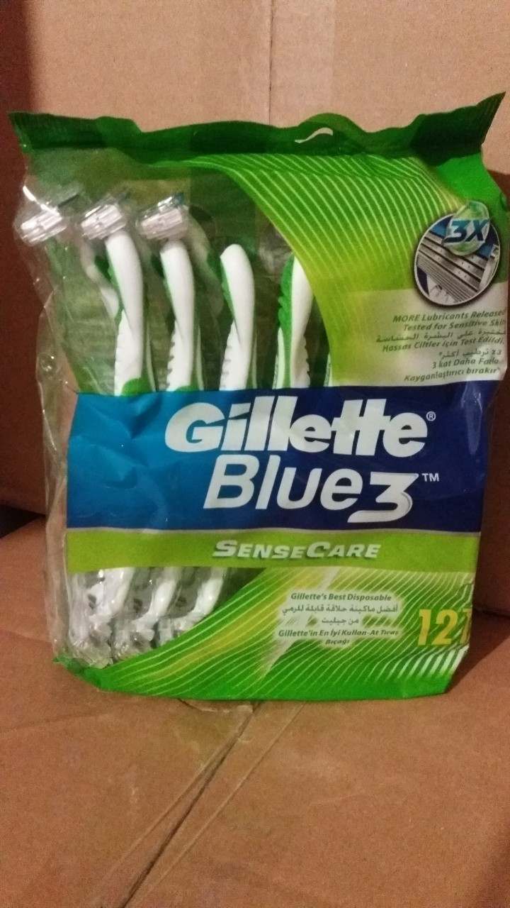 Набір одноразових станків для гоління Gillette Blue3 12шт.