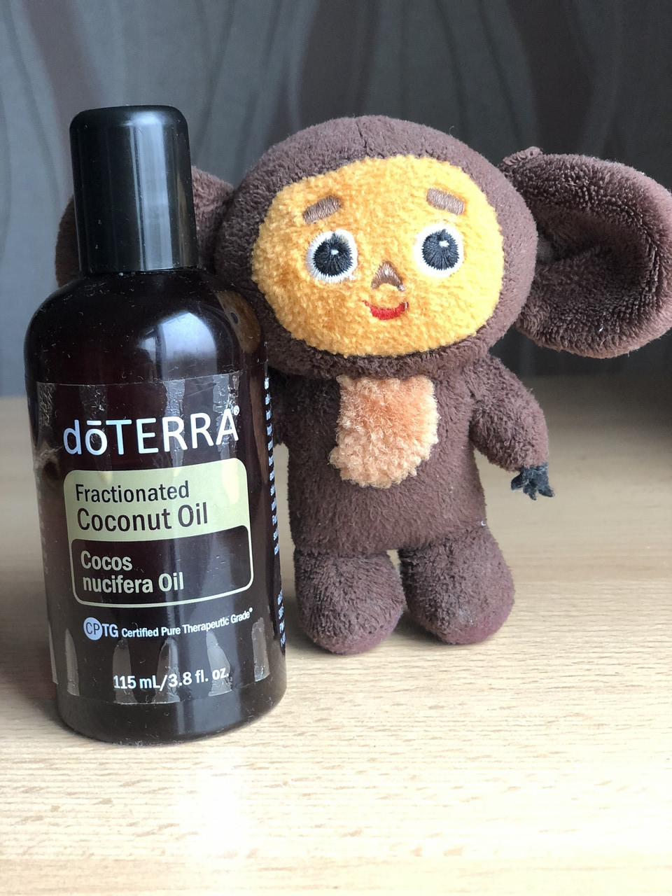 

Смягчает и защищает кожу Фракционное кокосовое масло doTERRA США / Fractionated Coconut Oil, 115 мл