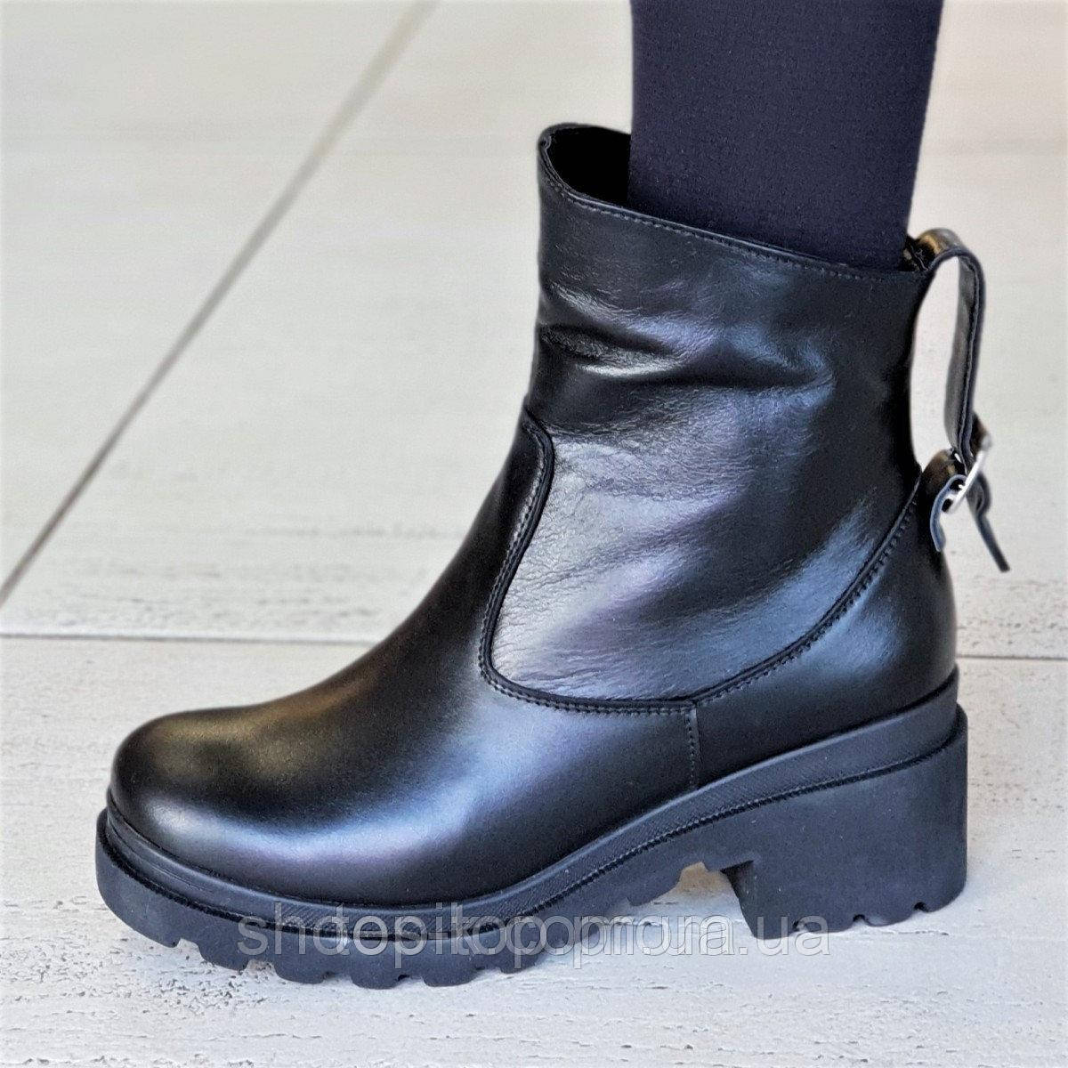 

Женские зимние ботинки кожаные черные удобная колодка мягкая и легкая подошва (Код: Ш1319) 38