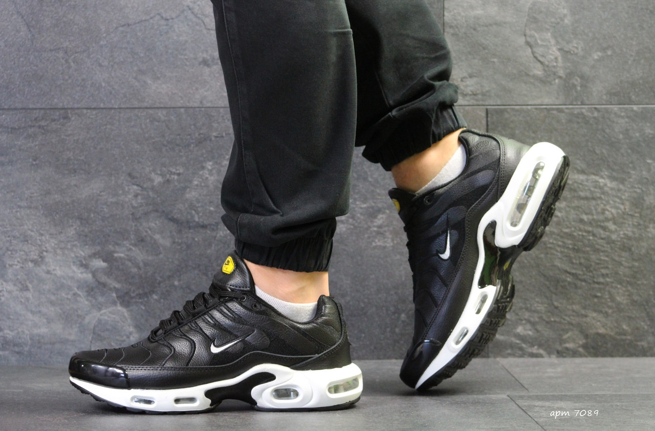 Мужские кожаные кроссовки Nike air max TN,черно-белые 44р: продажа, цена в  Хмельницком. Кроссовки и кеды от "Интернет-магазин Дом Обуви" - 869953389