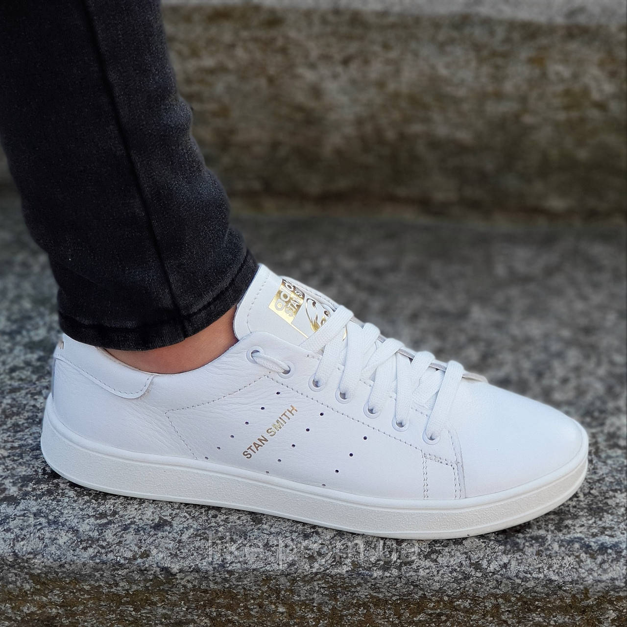 

Кроссовки Adidas Stan Smith реплика, женские, подростковые натуральная кожа белые (Код: 1231) 39, Белый